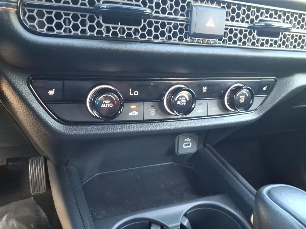 used 2025 Honda HR-V car, priced at $25,408