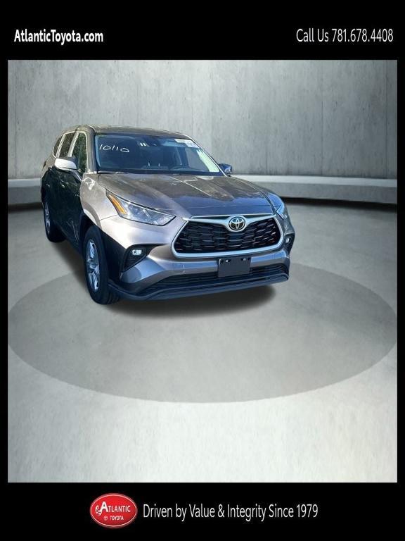 used 2023 Toyota Highlander car, priced at $30,876