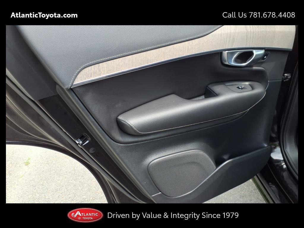 used 2021 Volvo XC90 car, priced at $36,400
