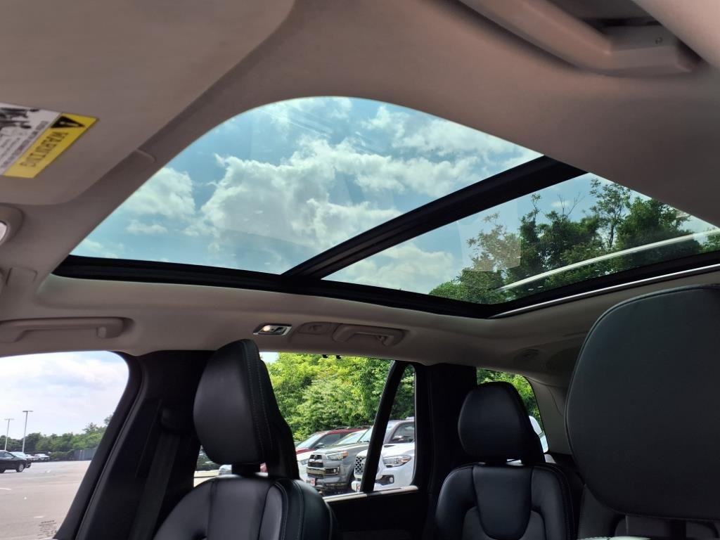 used 2021 Volvo XC90 car, priced at $36,400