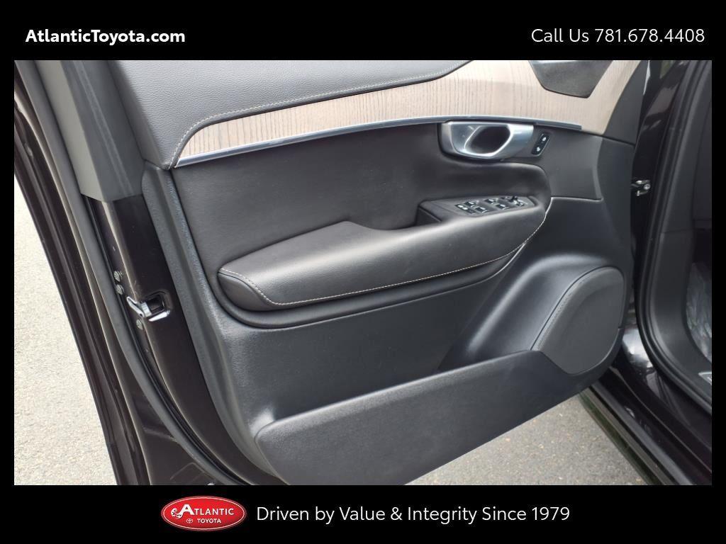 used 2021 Volvo XC90 car, priced at $36,400
