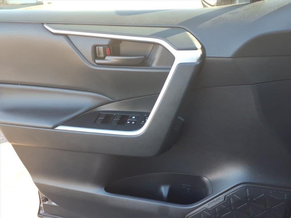 used 2020 Toyota RAV4 car, priced at $23,643