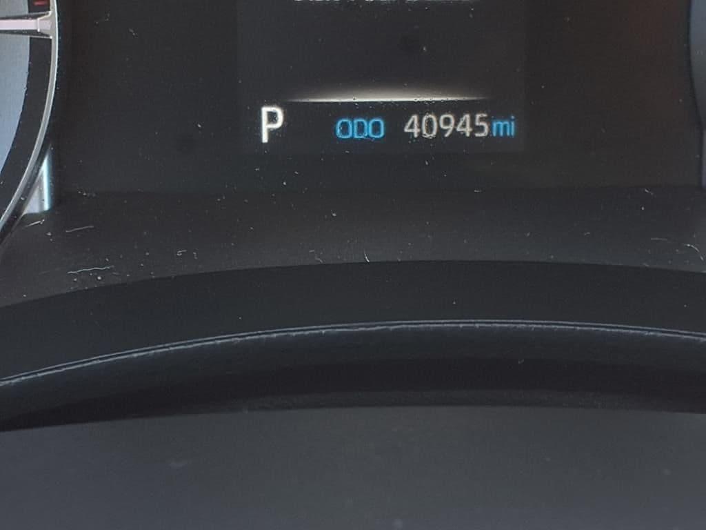 used 2022 Toyota Highlander car, priced at $32,704