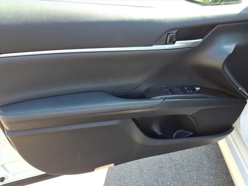 used 2023 Toyota Camry Hybrid car, priced at $29,578