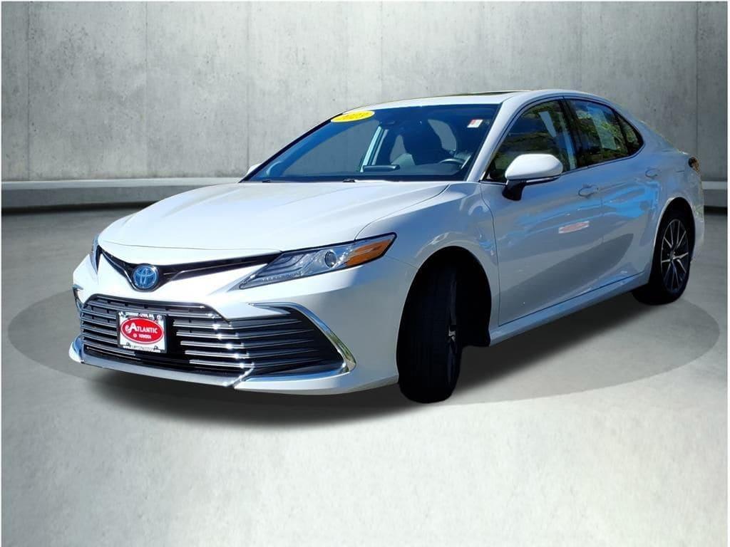 used 2023 Toyota Camry Hybrid car, priced at $29,578
