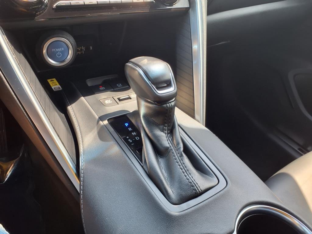 used 2022 Toyota Venza car, priced at $34,600