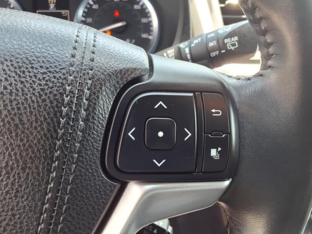used 2016 Toyota Highlander car, priced at $23,800