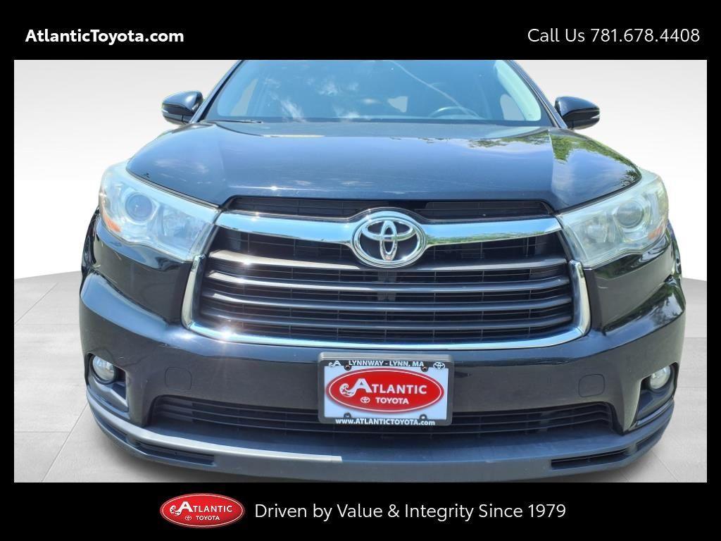 used 2016 Toyota Highlander car, priced at $23,800
