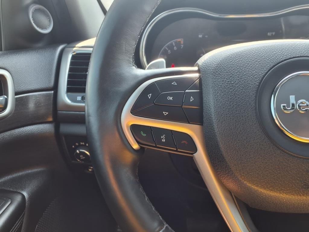 used 2017 Jeep Grand Cherokee car, priced at $18,600