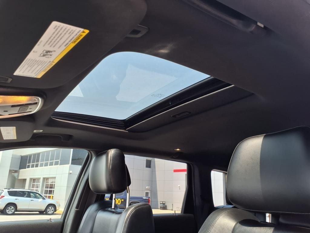 used 2017 Jeep Grand Cherokee car, priced at $18,600
