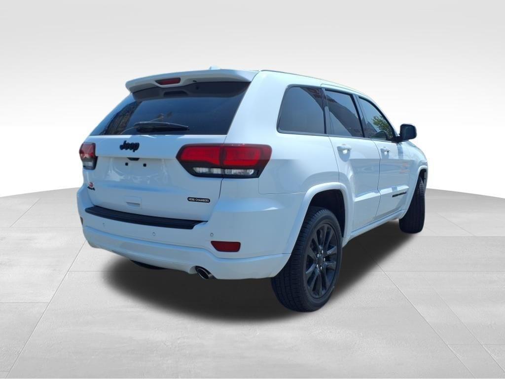used 2017 Jeep Grand Cherokee car, priced at $18,600
