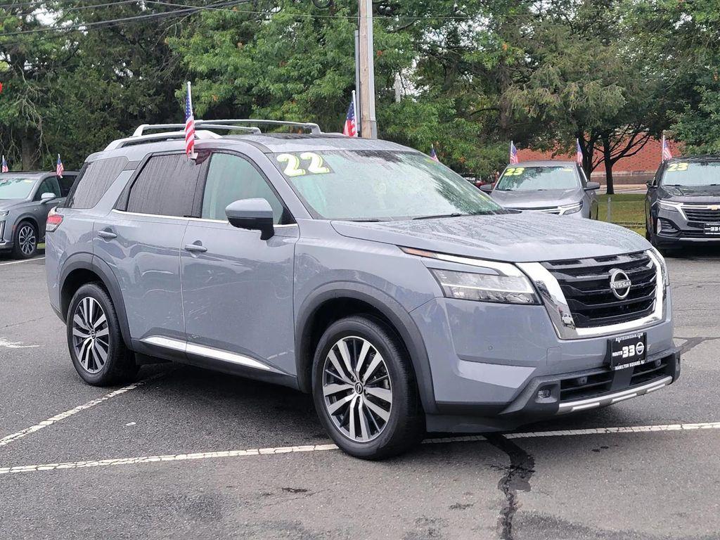 used 2022 Nissan Pathfinder car, priced at $35,995