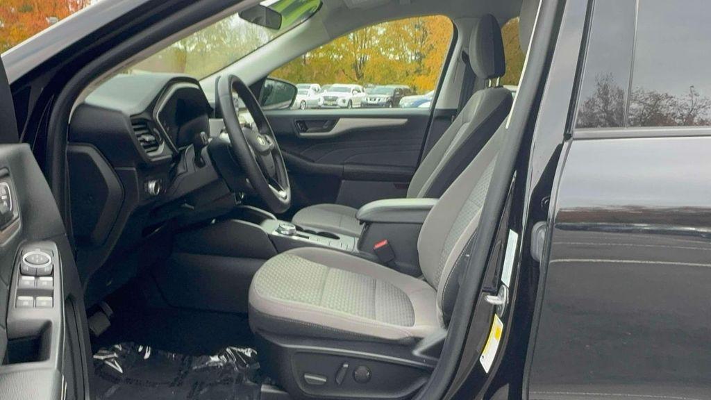 used 2022 Ford Escape car, priced at $19,495