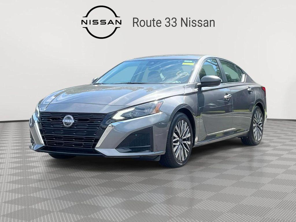 used 2024 Nissan Altima car, priced at $20,895