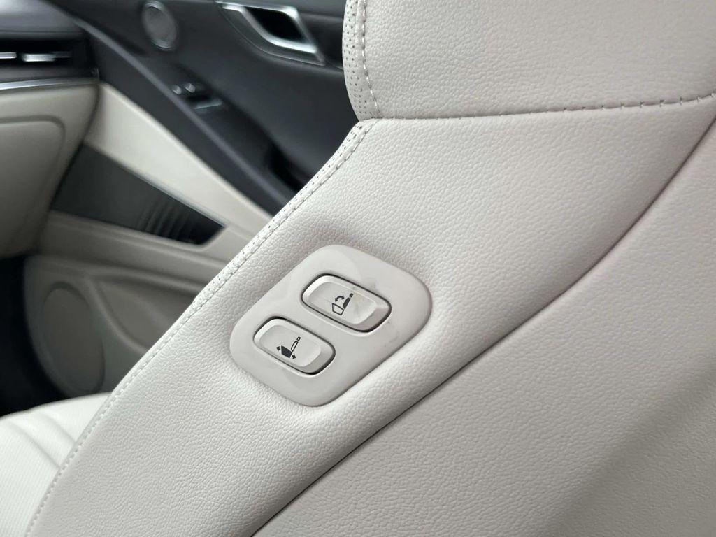 used 2022 Genesis G80 car, priced at $34,995