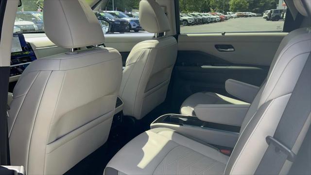 used 2022 Nissan Pathfinder car, priced at $33,995