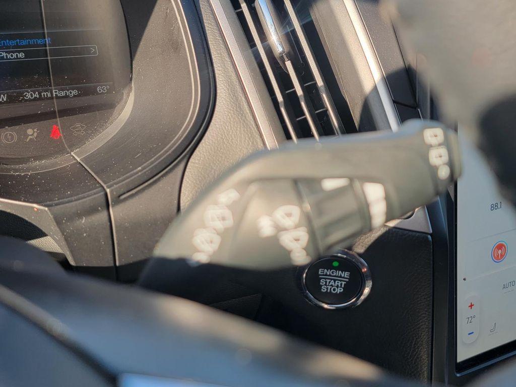 used 2024 Ford Edge car, priced at $21,795