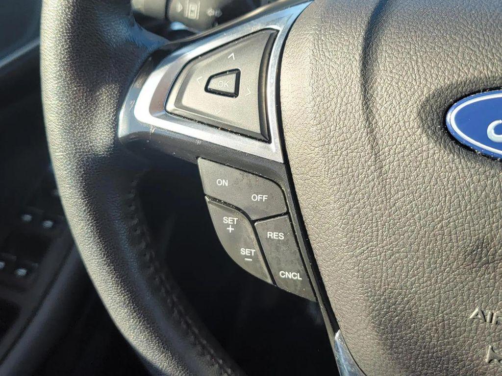 used 2024 Ford Edge car, priced at $21,795