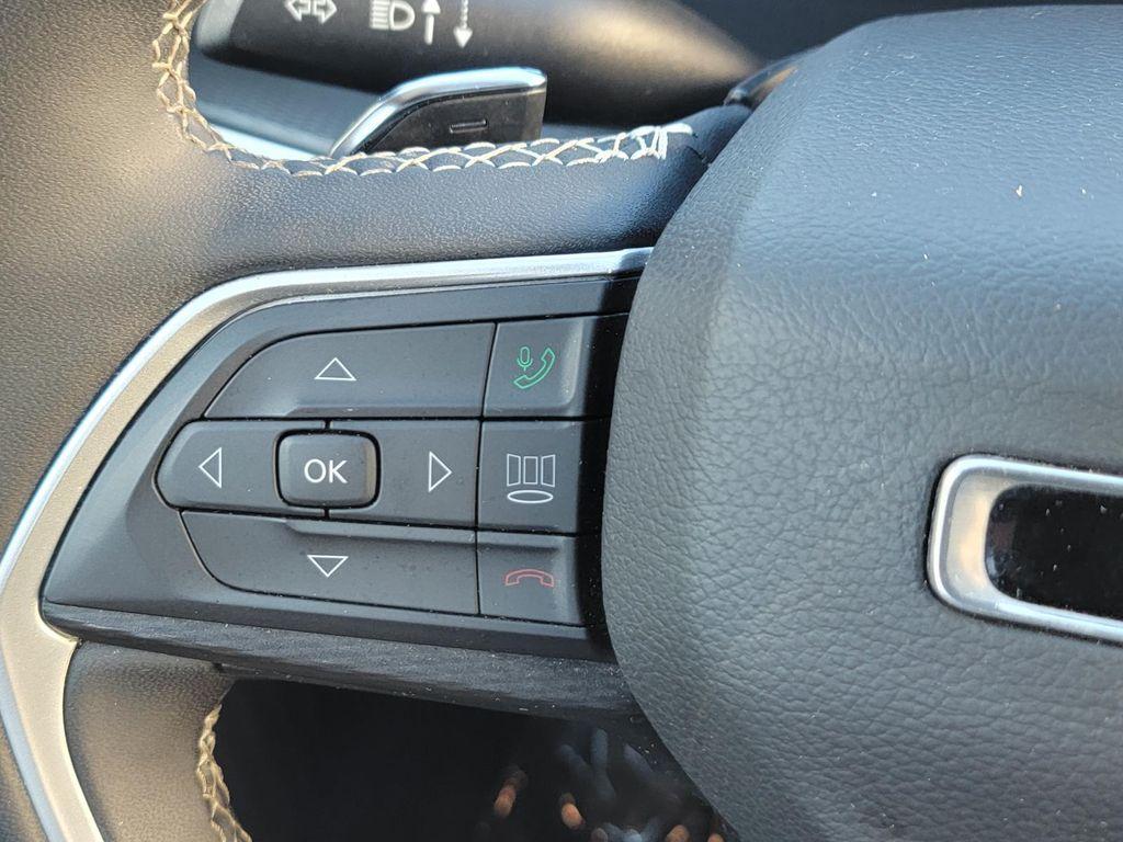 used 2024 Jeep Grand Cherokee L car, priced at $31,595