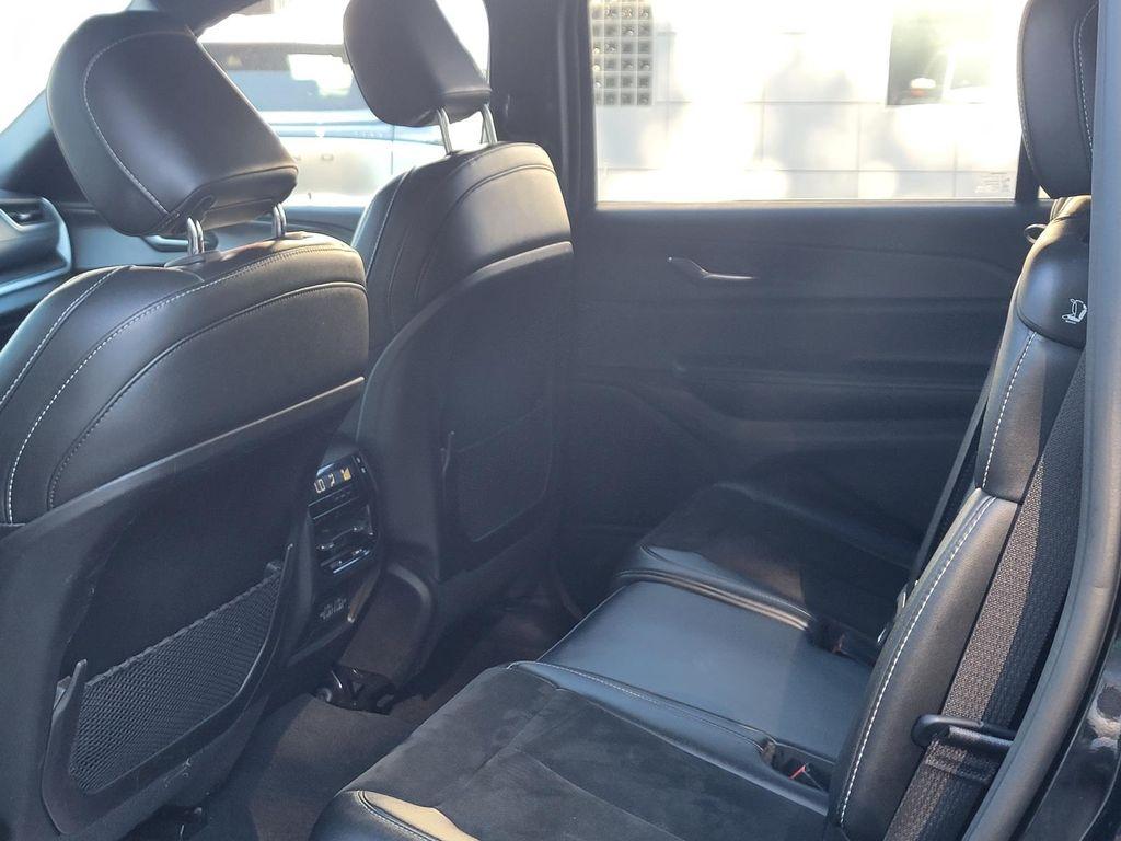 used 2024 Jeep Grand Cherokee L car, priced at $31,595