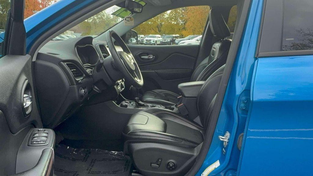 used 2021 Jeep Cherokee car, priced at $19,495