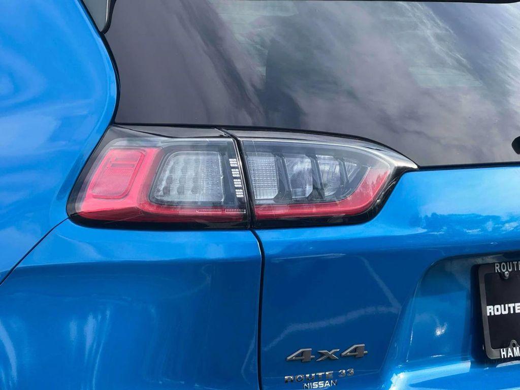 used 2021 Jeep Cherokee car, priced at $19,495