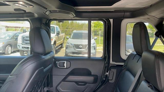 used 2021 Jeep Wrangler Unlimited car, priced at $38,995