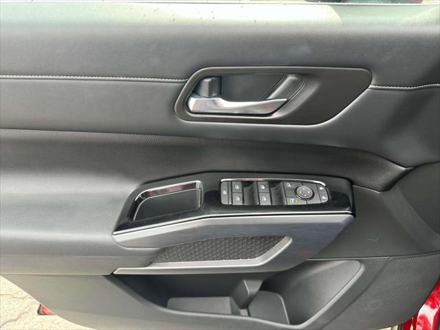 used 2023 Nissan Pathfinder car, priced at $34,995