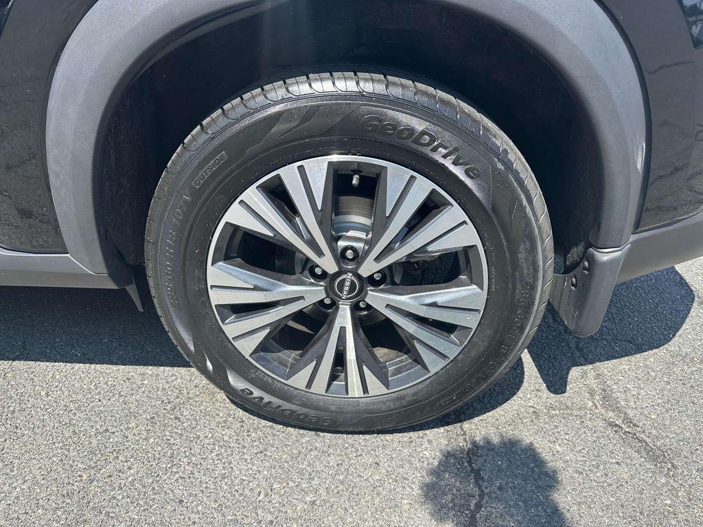 used 2022 Nissan Rogue car, priced at $22,995