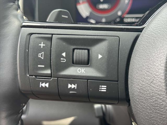 used 2022 Nissan Pathfinder car, priced at $32,995