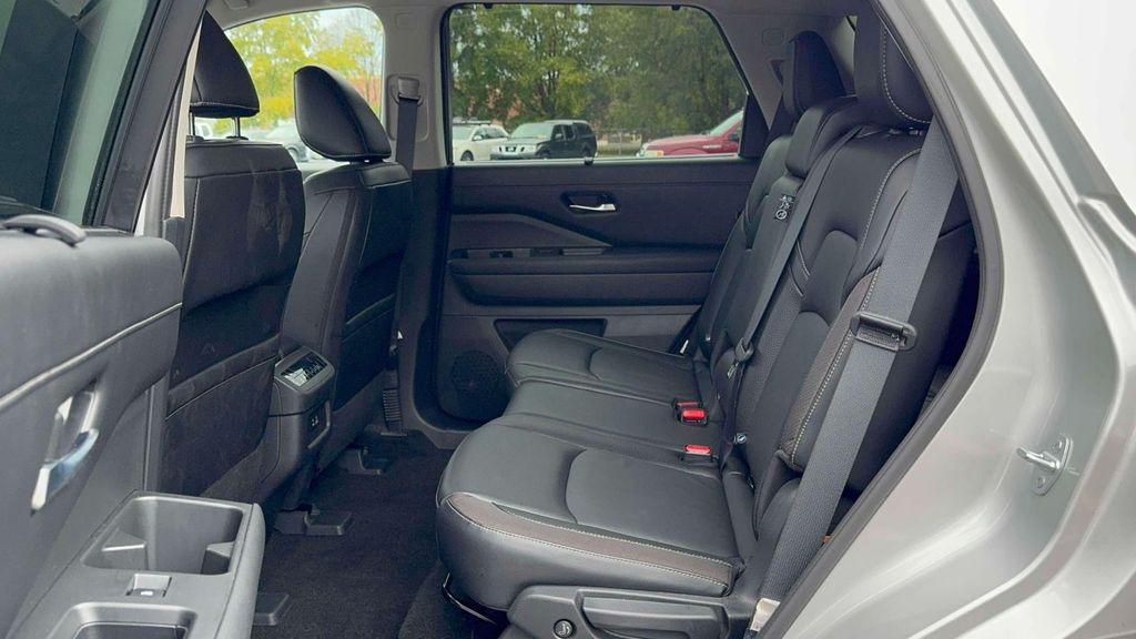 used 2023 Nissan Pathfinder car, priced at $31,995