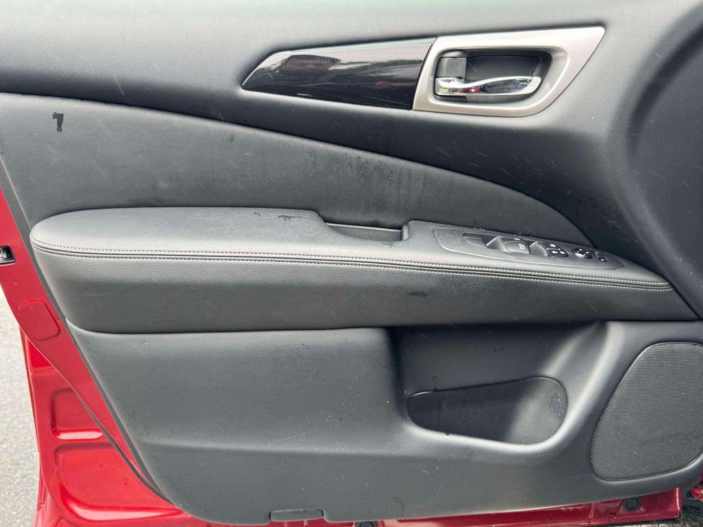 used 2020 Nissan Pathfinder car, priced at $18,995