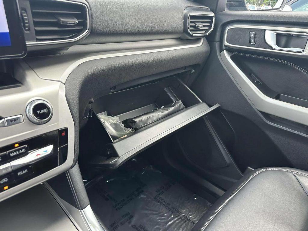 used 2022 Ford Explorer car, priced at $29,995
