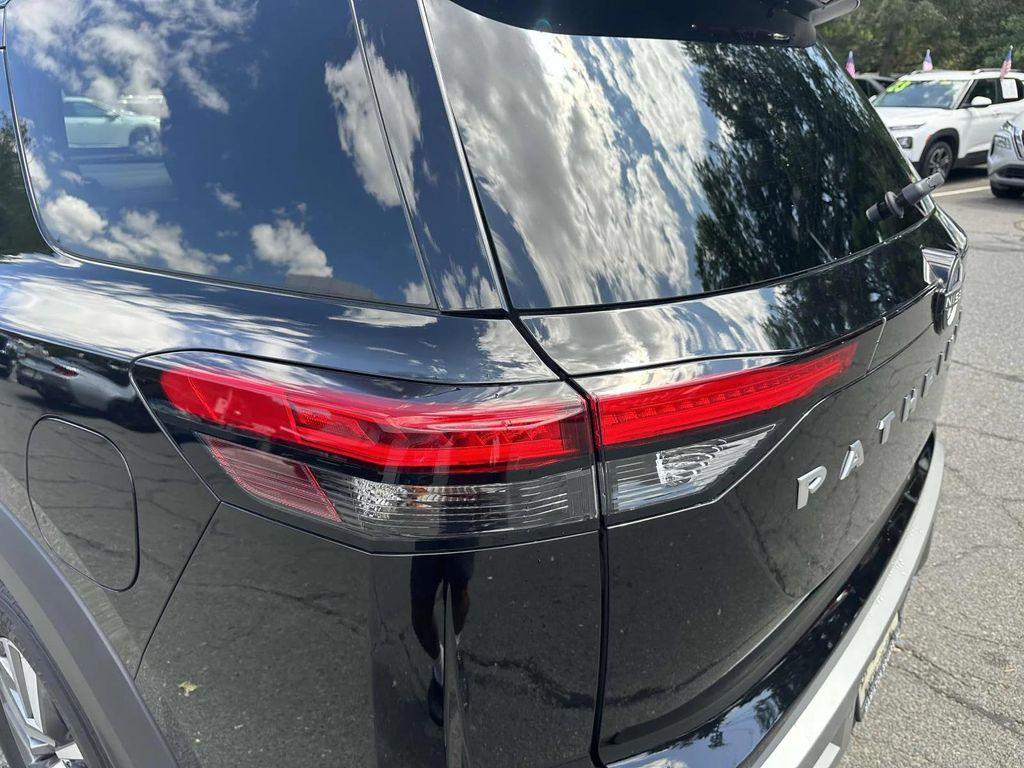 used 2024 Nissan Pathfinder car, priced at $30,995