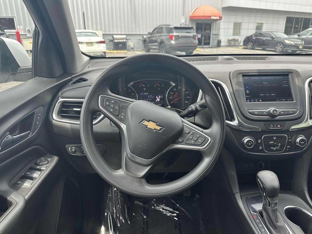 used 2022 Chevrolet Equinox car, priced at $19,995