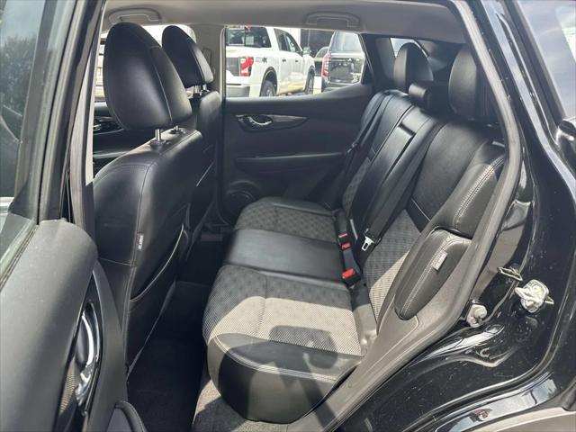 used 2022 Nissan Rogue Sport car, priced at $18,595