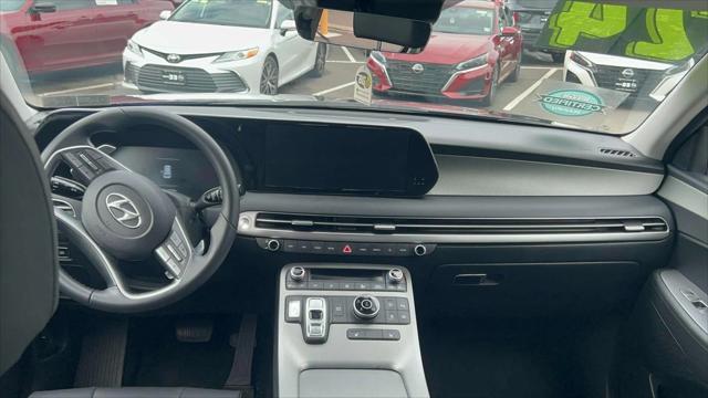 used 2024 Hyundai Palisade car, priced at $34,595
