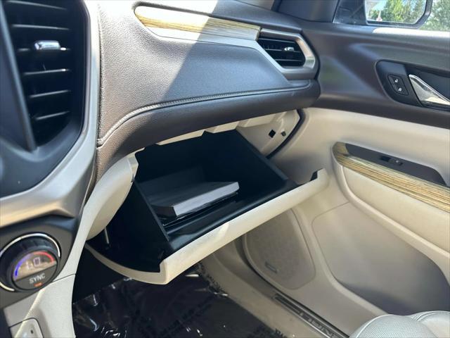 used 2018 GMC Acadia car, priced at $20,995