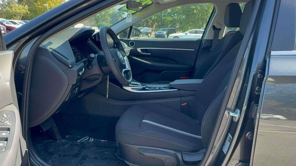used 2023 Hyundai Sonata car, priced at $17,995