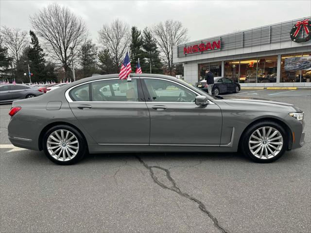 used 2022 BMW 740 car, priced at $43,295