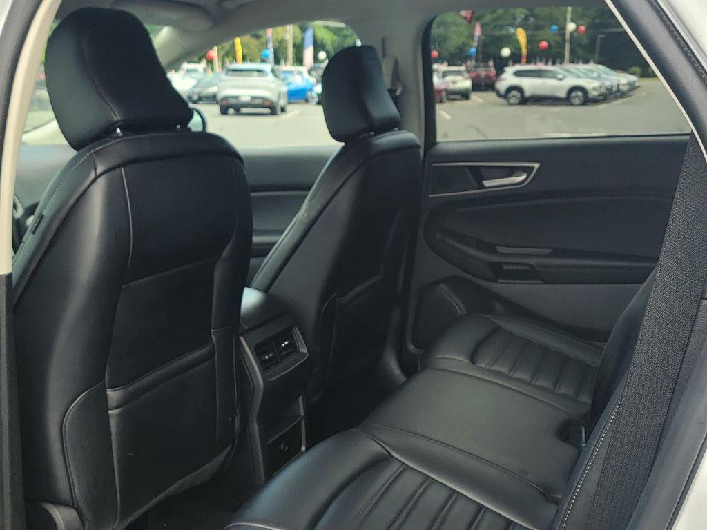 used 2024 Ford Edge car, priced at $22,995