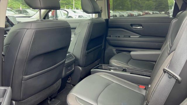 used 2022 Nissan Pathfinder car, priced at $32,495
