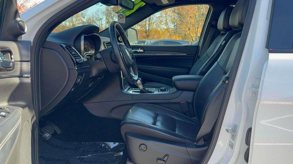 used 2021 Jeep Grand Cherokee car, priced at $20,995