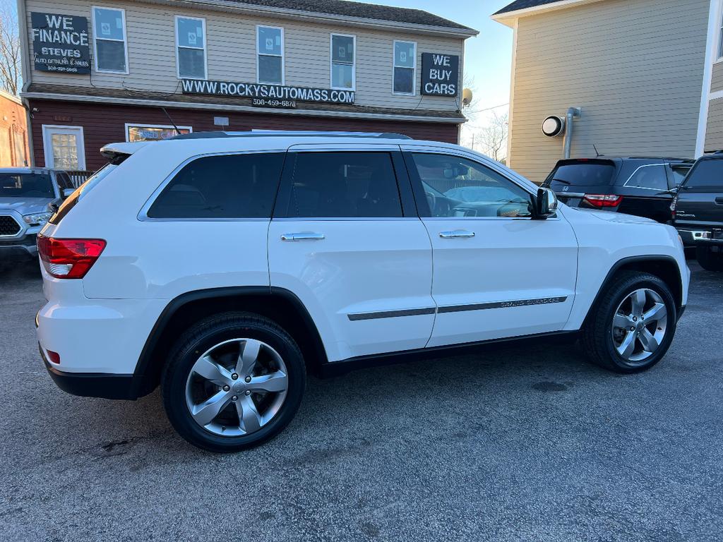 used 2012 Jeep Grand Cherokee car, priced at $11,595