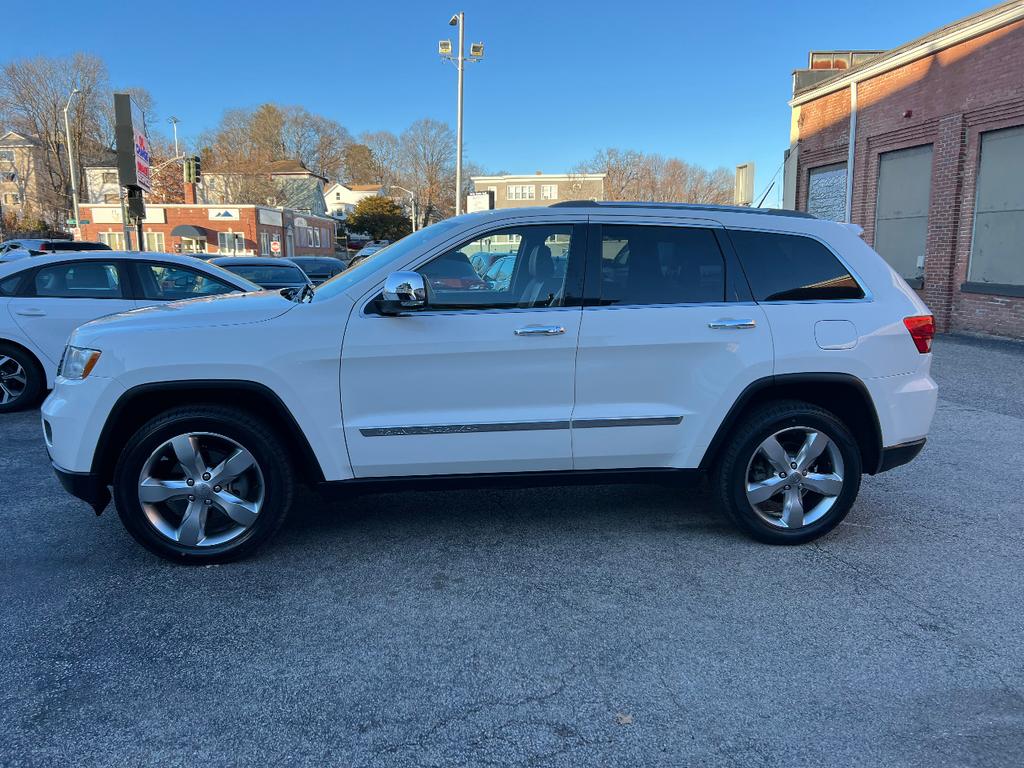 used 2012 Jeep Grand Cherokee car, priced at $11,595