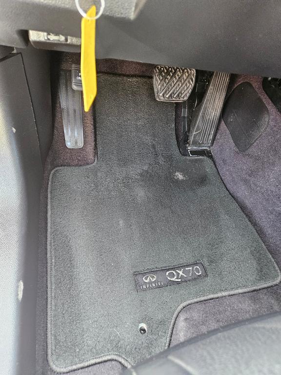 used 2015 INFINITI QX70 car, priced at $14,995