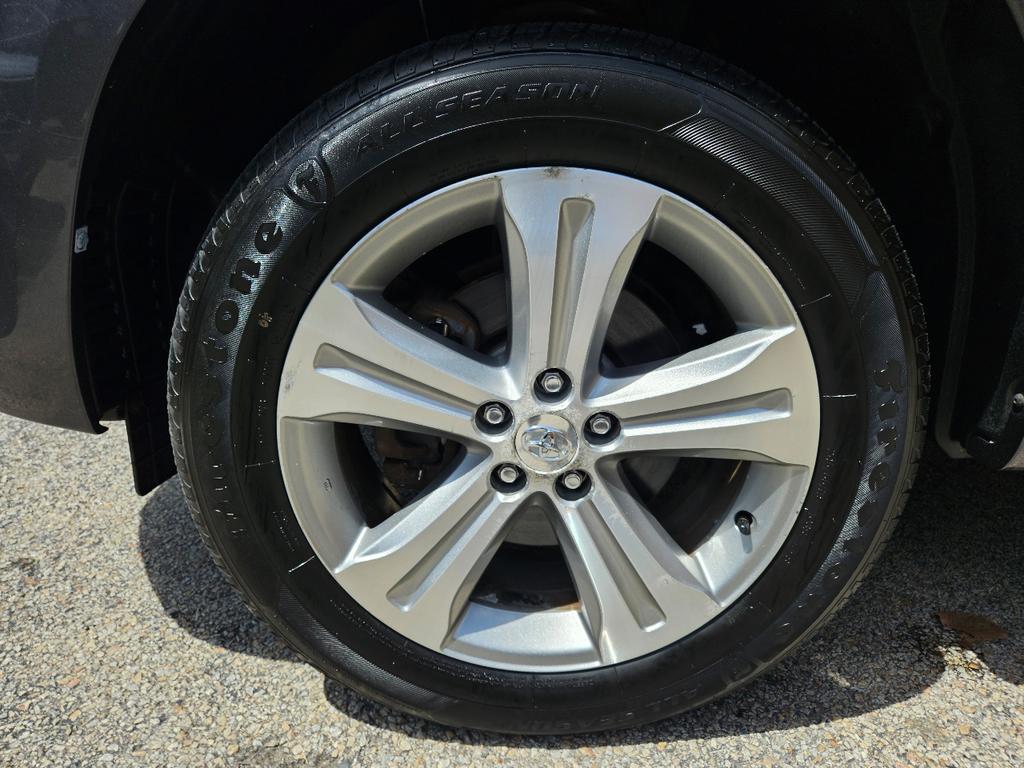 used 2008 Toyota Highlander car, priced at $13,595