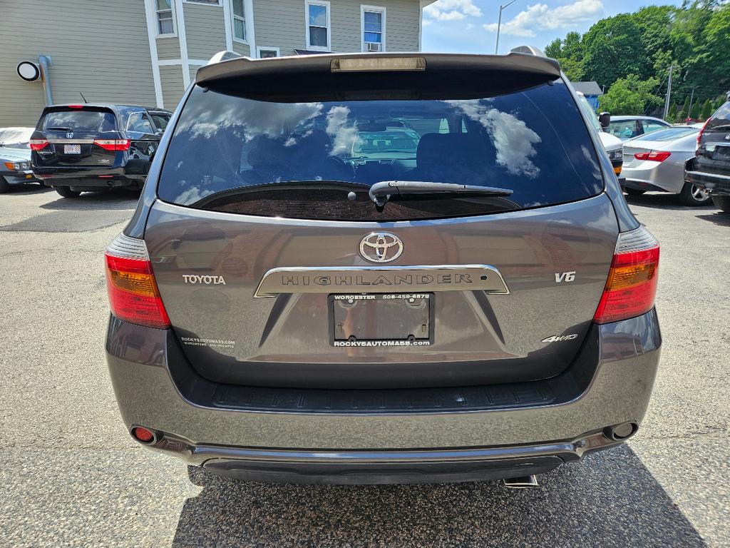 used 2008 Toyota Highlander car, priced at $13,595
