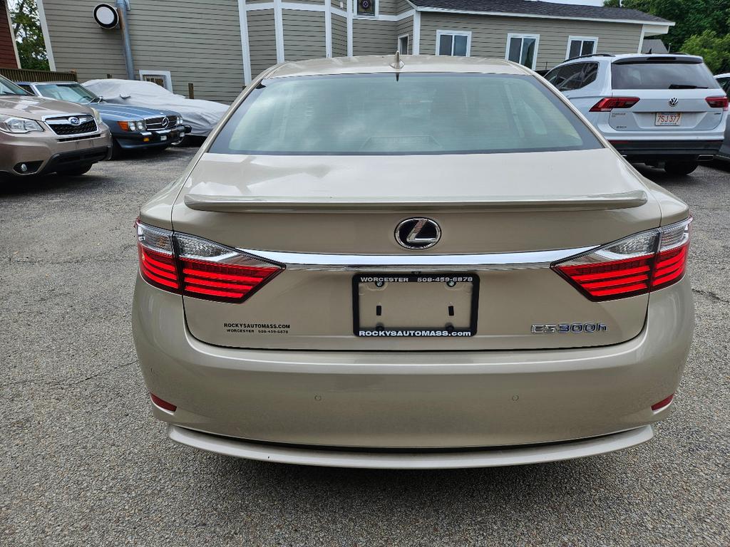used 2015 Lexus ES 300h car, priced at $15,995