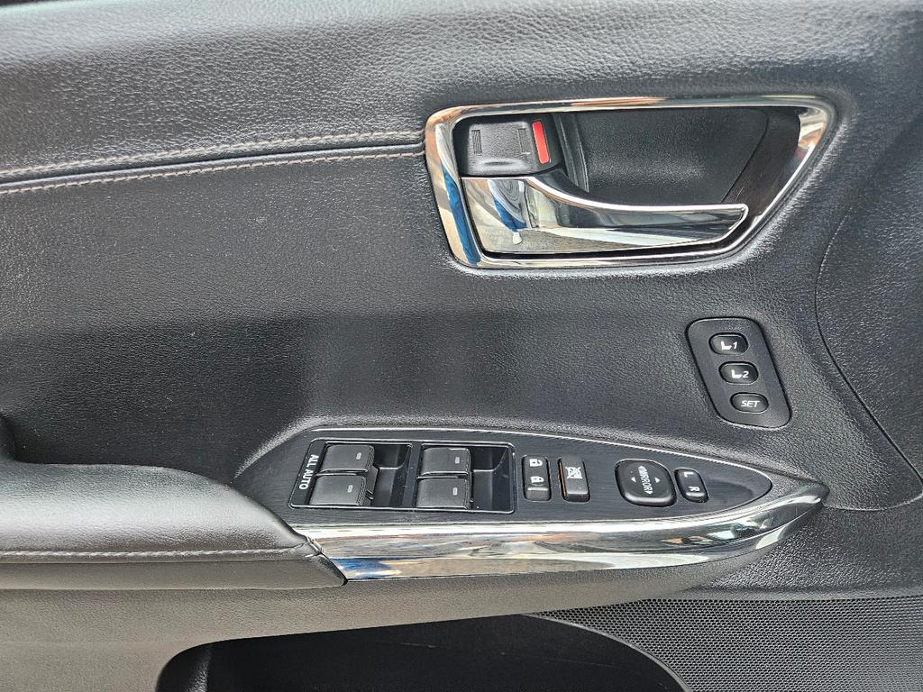 used 2014 Toyota Avalon car, priced at $16,995